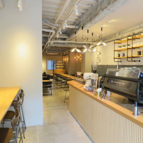 CHARMANT COFFEE 三宮店(シャルマン コーヒー)